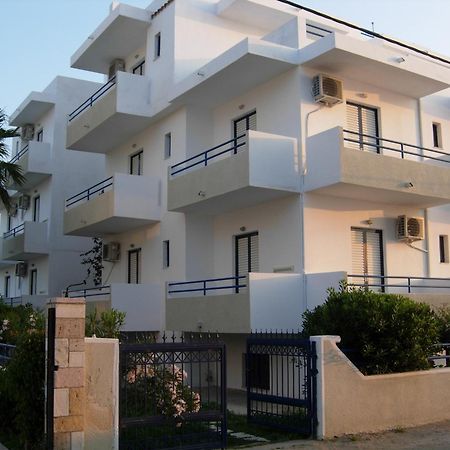 Philippos Studios & Apartments Kardamena  ภายนอก รูปภาพ