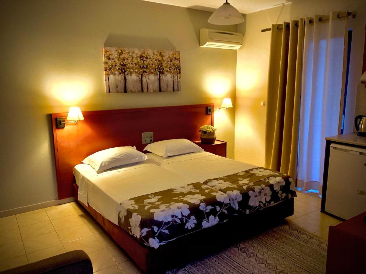 Philippos Studios & Apartments Kardamena  ภายนอก รูปภาพ